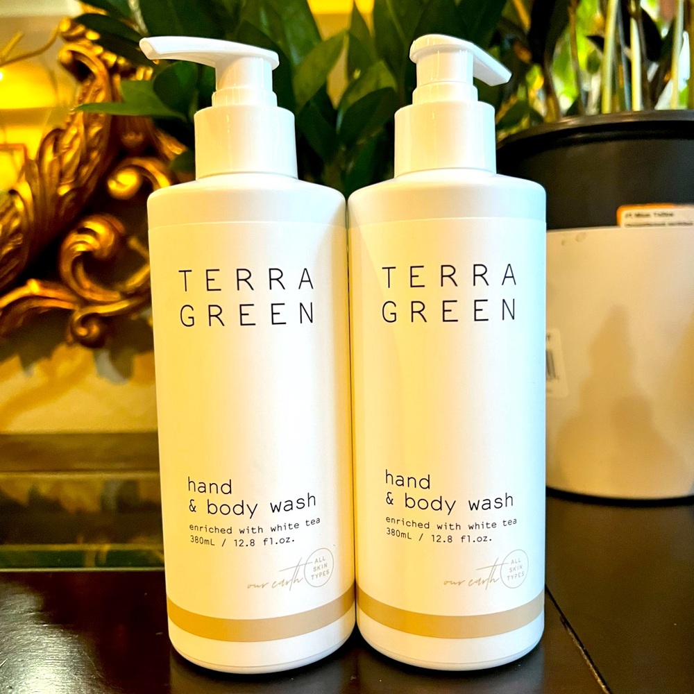 2 pcs TERRA GREEN Hand And Body Wash Enriched With White Tea 12.8oz